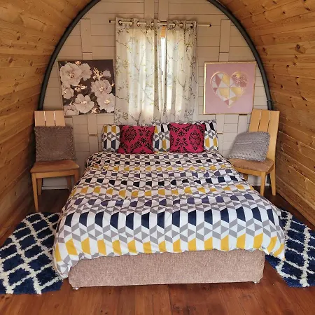 Camping Shannon Estuary Glamping Budget-sustainable-biodiversity Habitat--rustic-countryside *