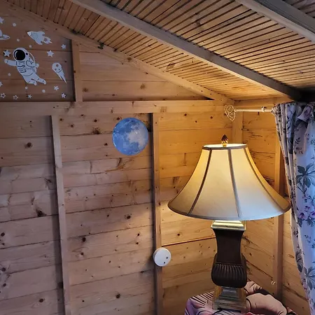 Shannon Estuary Glamping Budget-sustainable-biodiversity Habitat--rustic-countryside * Effernan