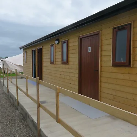 Shannon Estuary Glamping Budget-sustainable-biodiversity Habitat--rustic-countryside אתר קמפינג Effernan