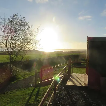 Shannon Estuary Glamping Budget-sustainable-biodiversity Habitat--rustic-countryside Kemp