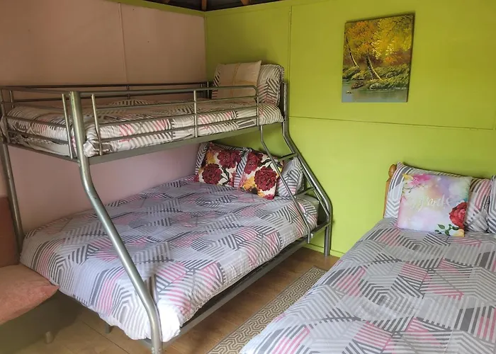 Shannon Estuary Glamping Budget-sustainable-biodiversity Habitat--rustic-countryside * Effernan