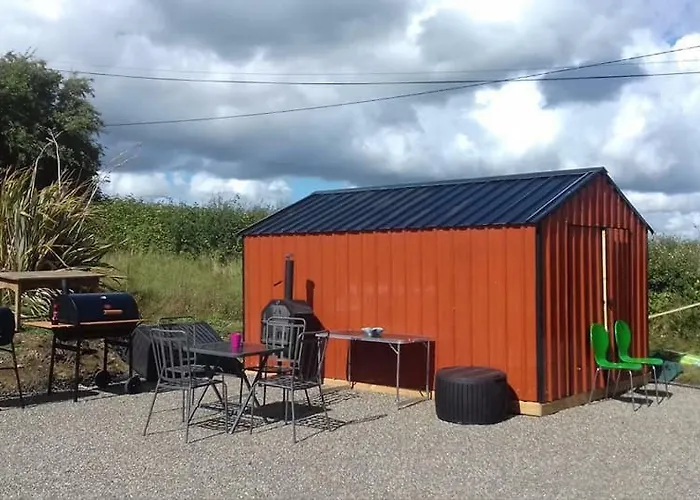 Shannon Estuary Glamping Budget-sustainable-biodiversity Habitat--rustic-countryside キャンプ場 *